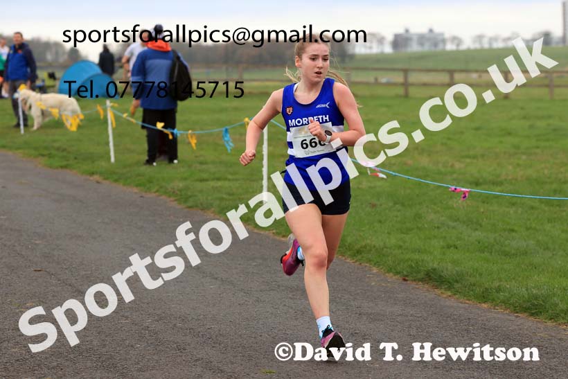 Mens and Womens under-17s 2024 Heaton Memorial Road Race, Newcastle Town Moor, Newcastle.   Photo: David T. Hewitson/Sports for All Pics